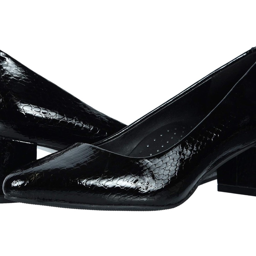 J.Renee "Olivine" pump 7.5W